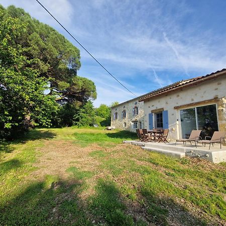Ferme Ariegeoise, Gite Du Lac Unzent Exterior photo